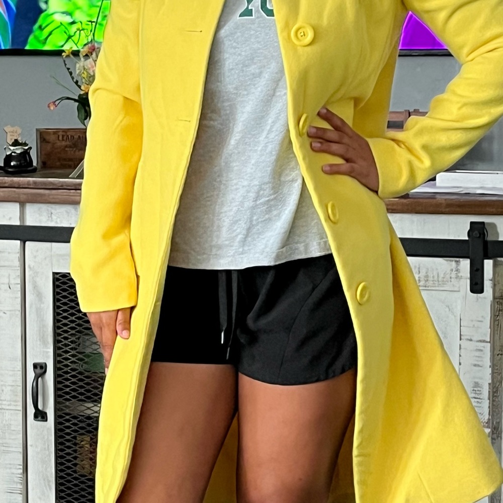 NWOT Venus Size Small Yellow Women's Coat - Picture 4 of 6